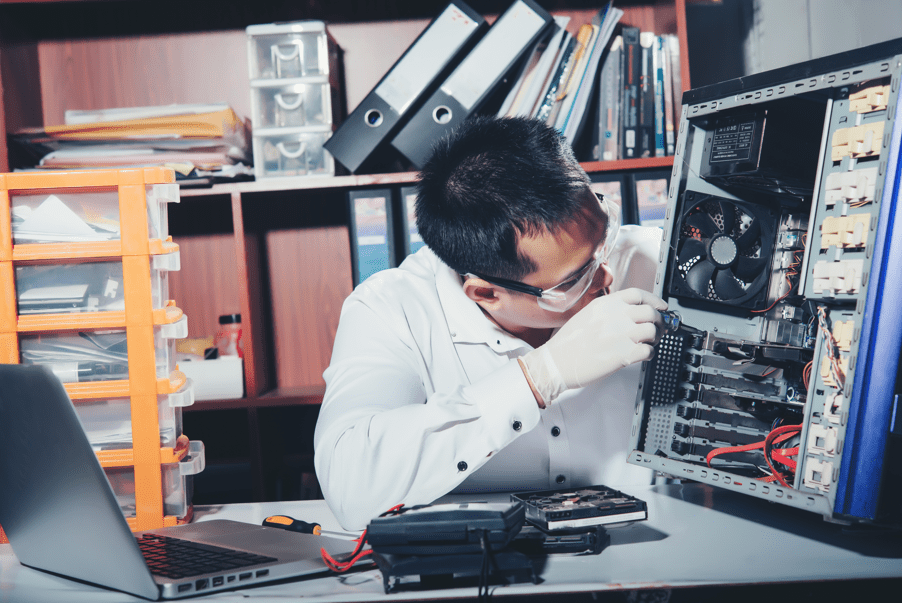 What Is The Average Earning Of A Computer Repair Technician?