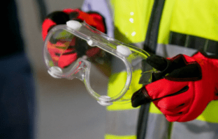 Proper Eyes Safety with Safety Glasses Proper Eyes Safety with Safety Glasses