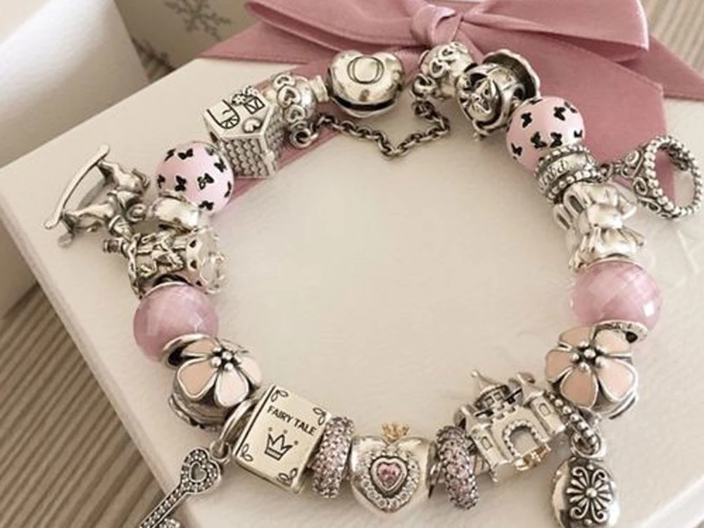 How can you select the best Pandora charms?