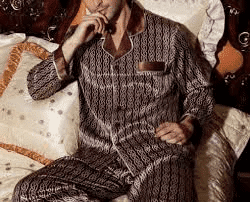 How to Find Silk Pajamas for Men That Will Keep You Warm at Night