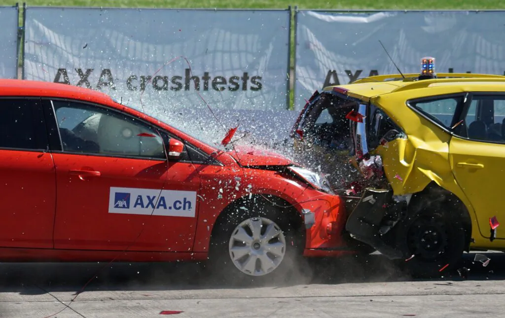 5 Ways to Reduce your Chances of Getting Hurt in a Rear-End Collision