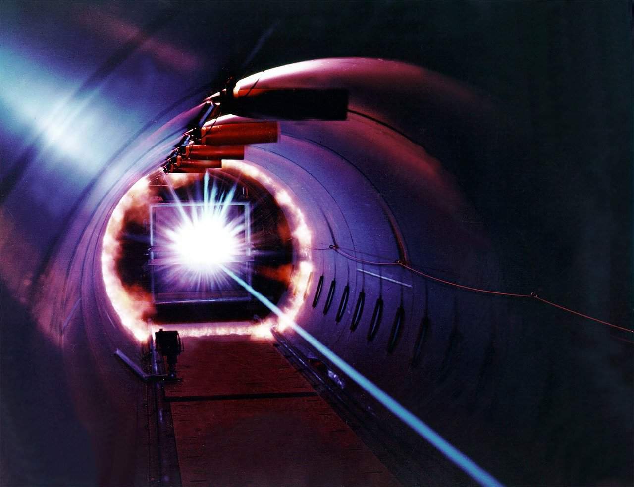 laser g995842ae5 1280