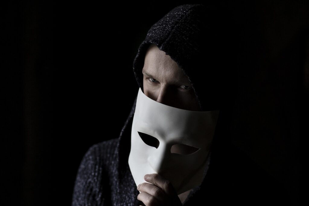 How to Detect Fraud and Identity Theft How to Detect Fraud and Identity Theft