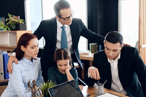 How Much Does a Family Lawyer Cost?