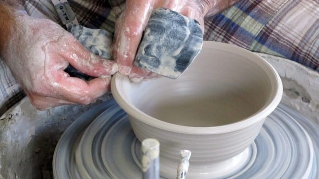 How do Pottery Courses in Singapore work?