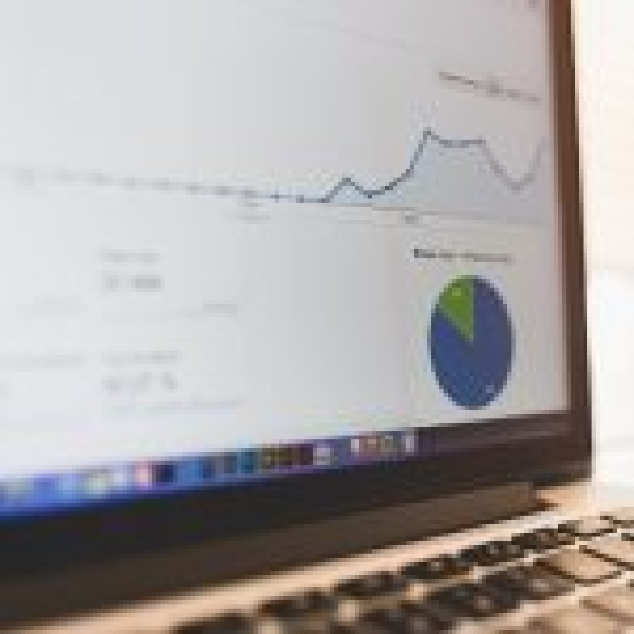 Benefits of using DA/PA Checker for SEO