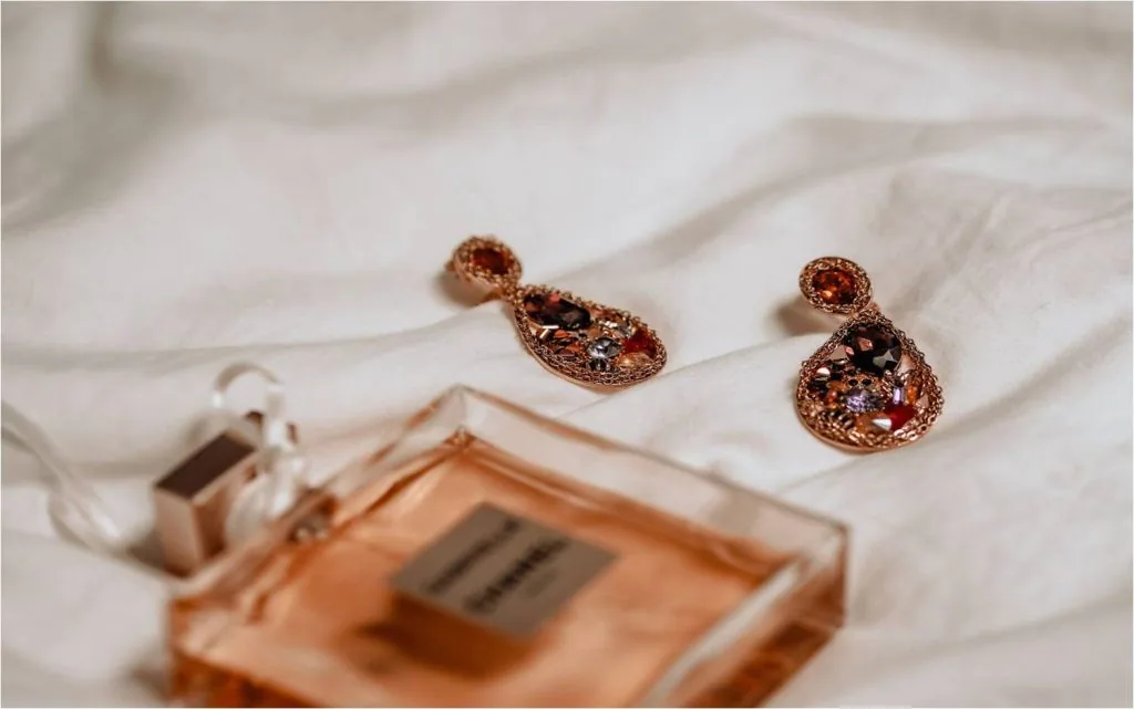 Diamond Earrings Shopping Guide