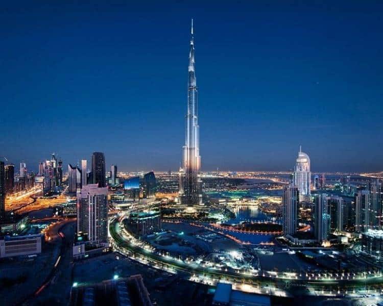 Burj Khalifa: the Beauty of Dubai