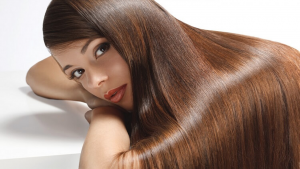 Vibrant natural hair color with herbal ingredients.