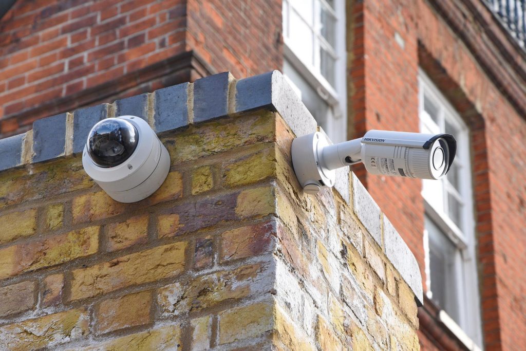 Top 6 Things To Consider When Installing CCTV Cameras in Your House.