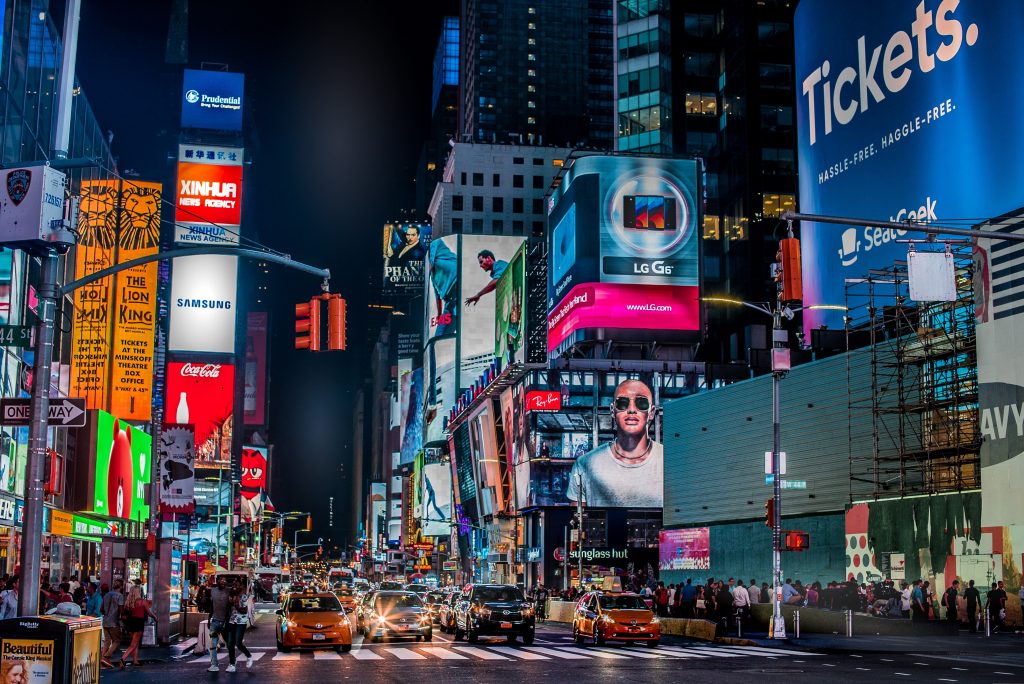A guide to choosing a video wall that suits you company’s needs A guide to choosing a video wall that suits you company’s needs