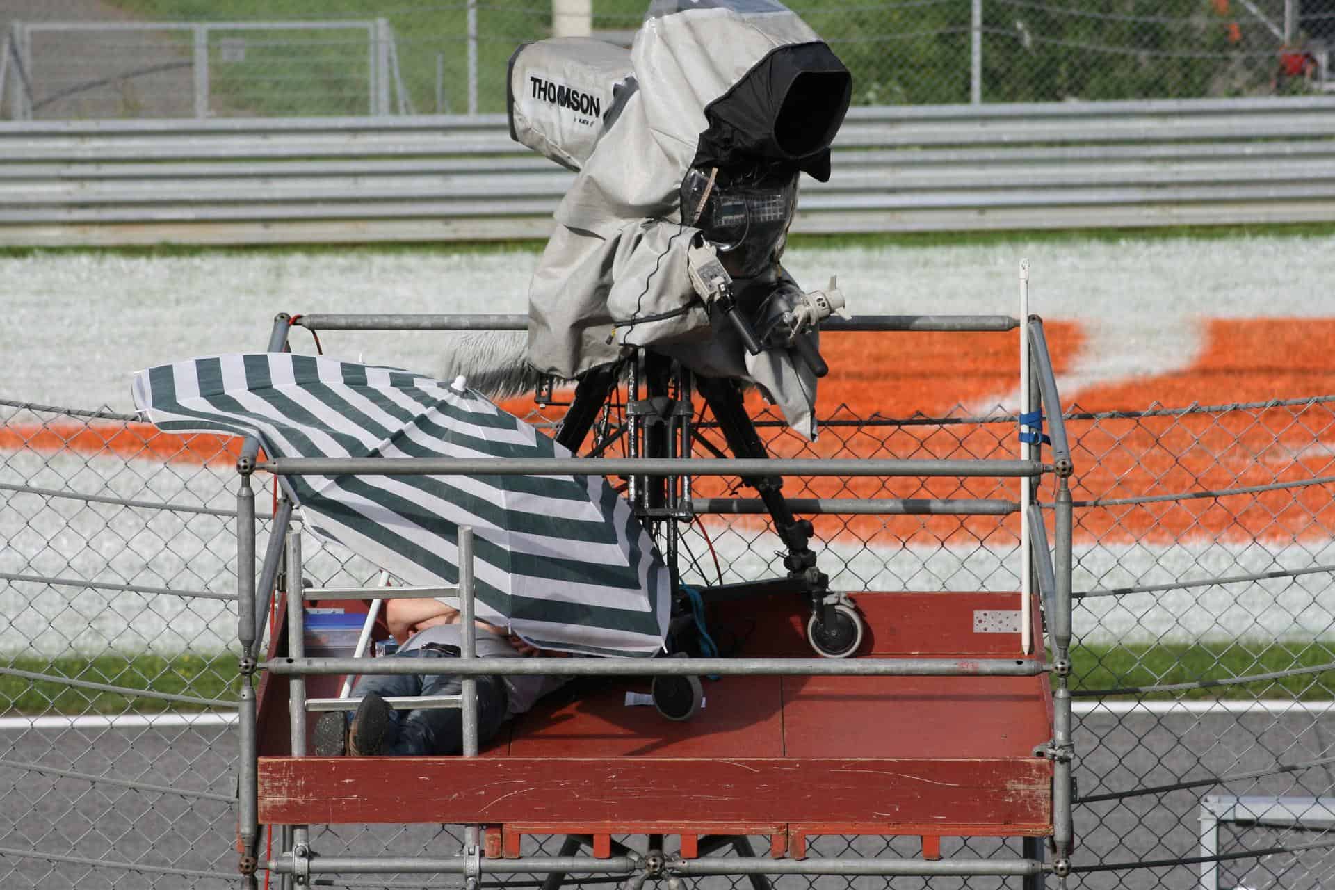 sports broadcasting