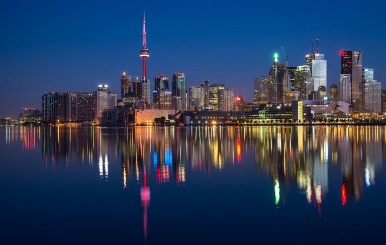 The 3 Best Places for Moving in Canada