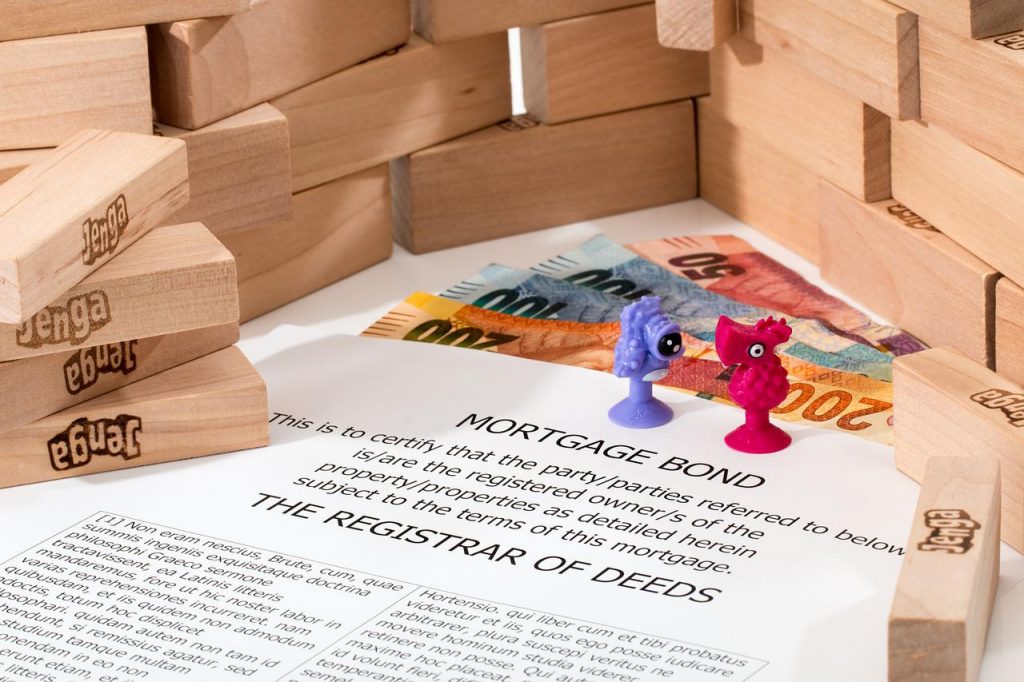 A Brief Guide To Homeowners Management Software: Definition, Features, And More A Brief Guide To Homeowners Management Software: Definition, Features, And More