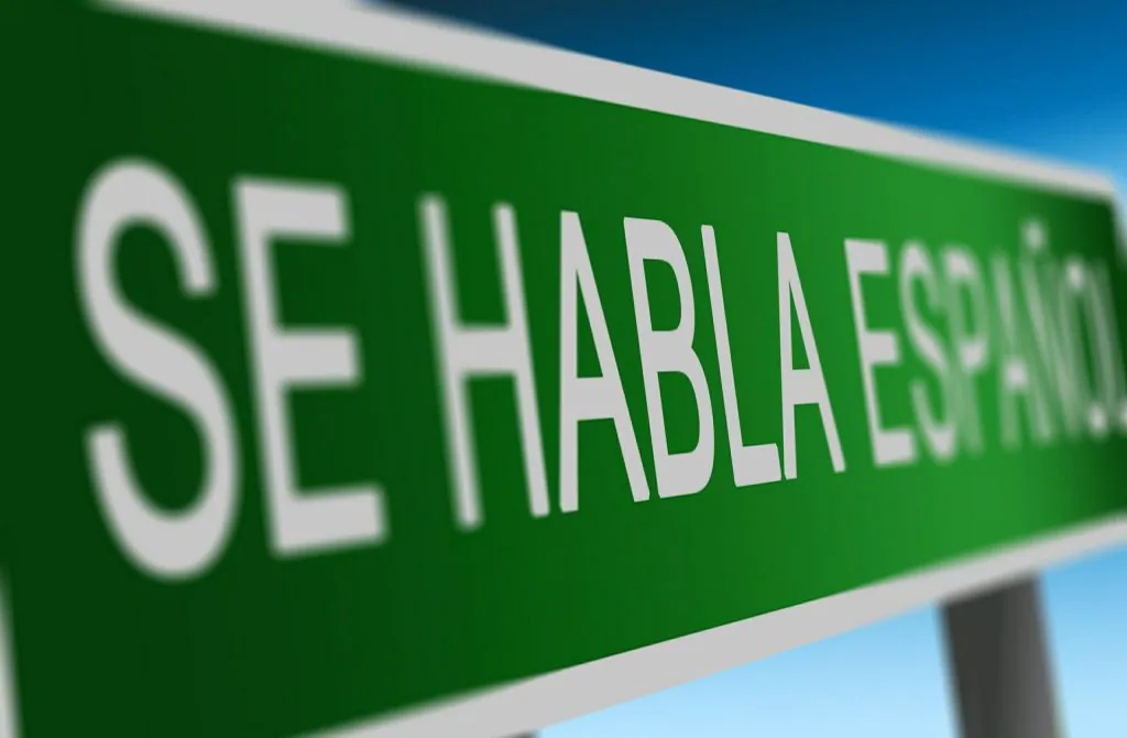 Why are so many US companies embracing Spanish translation?
