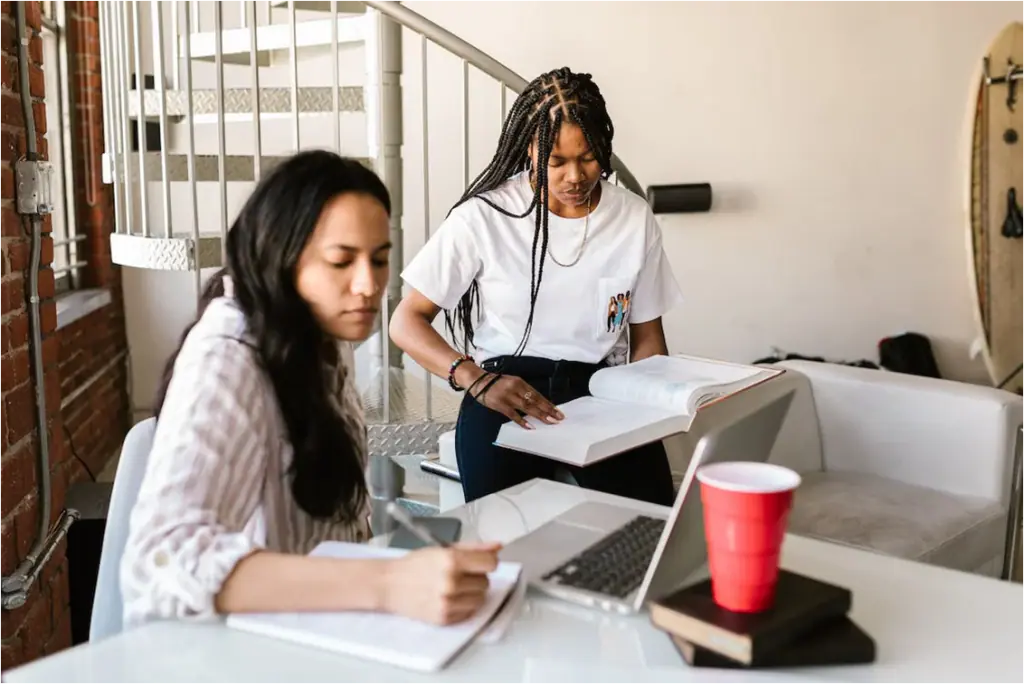 Effective Tricks on How to Write a Master’s Thesis Proposal