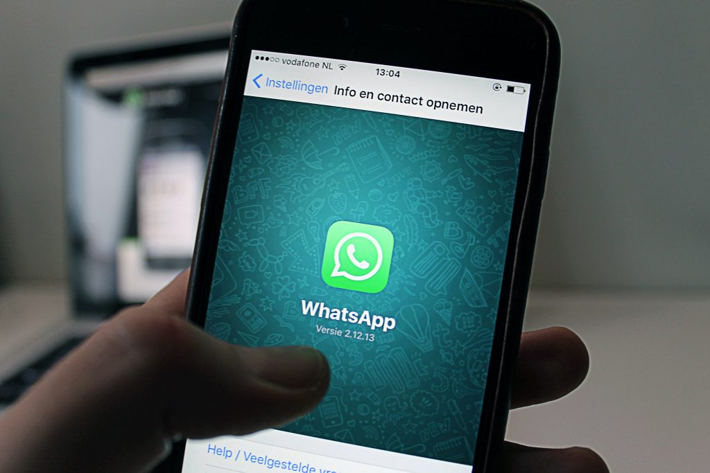 How do you update GB WhatsApp without losing chats?