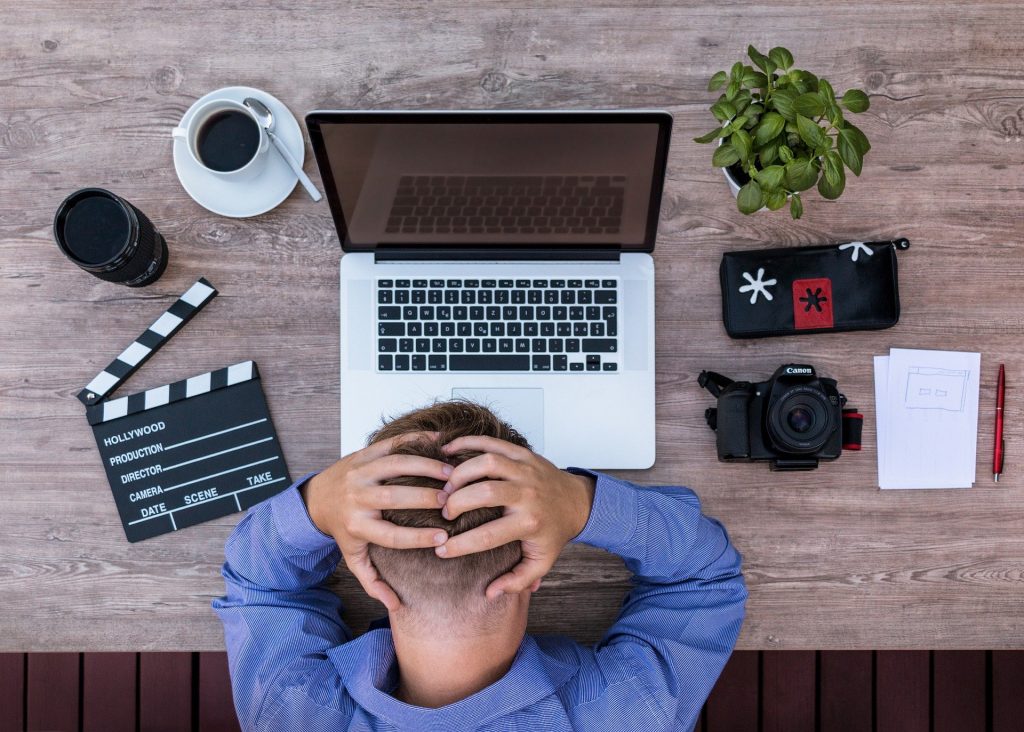 Top 5 Affordable Online Graphic Design Services (and How to Take Advantage) Top 5 Affordable Online Graphic Design Services (and How to Take Advantage)