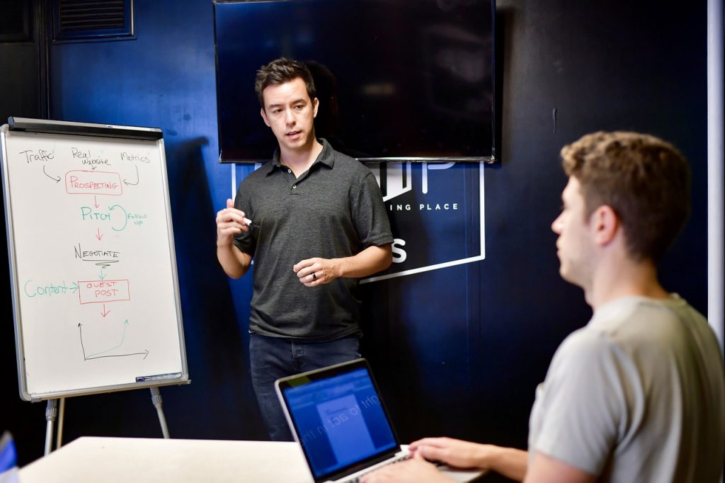 The Importance of Face To Face Marketing in The Digital Age The Importance of Face To Face Marketing in The Digital Age
