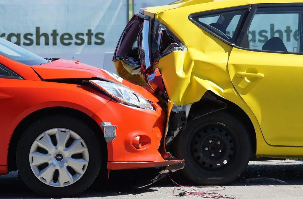 What to Know When Filing an Insurance Claim and Personal Injury Claim
