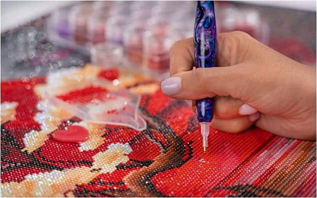 How do you keep diamonds from falling from diamond painting?