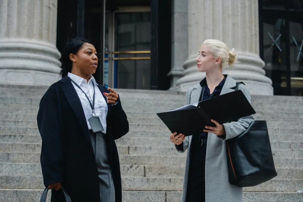 The Benefits and Importance of Hiring a Commercial Vehicle Wreck Lawyer
