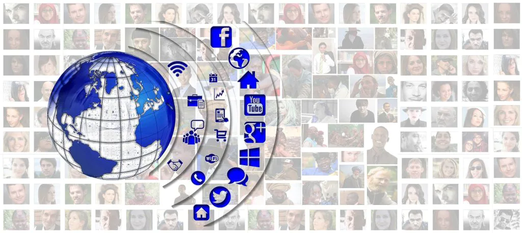 Numerous advantages can be gained when using vector graphics to create websites