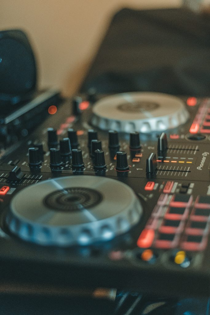 The Top 5 Facebook to MP4 Converters