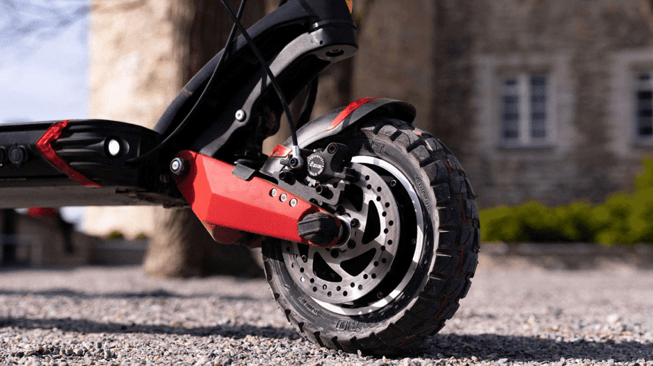 Hoverboards VS All Terrain Electric Scooters: Choose Your Pace Hoverboards VS All Terrain Electric Scooters: Choose Your Pace