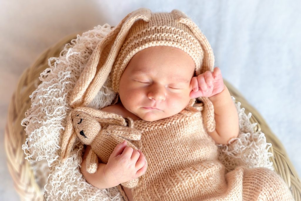 How Much Sleep Do Babies And Newborns Need?