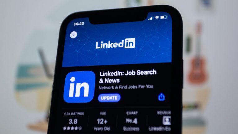 Exploring LinkedIn Automation Tools & Meetalfred Competitors