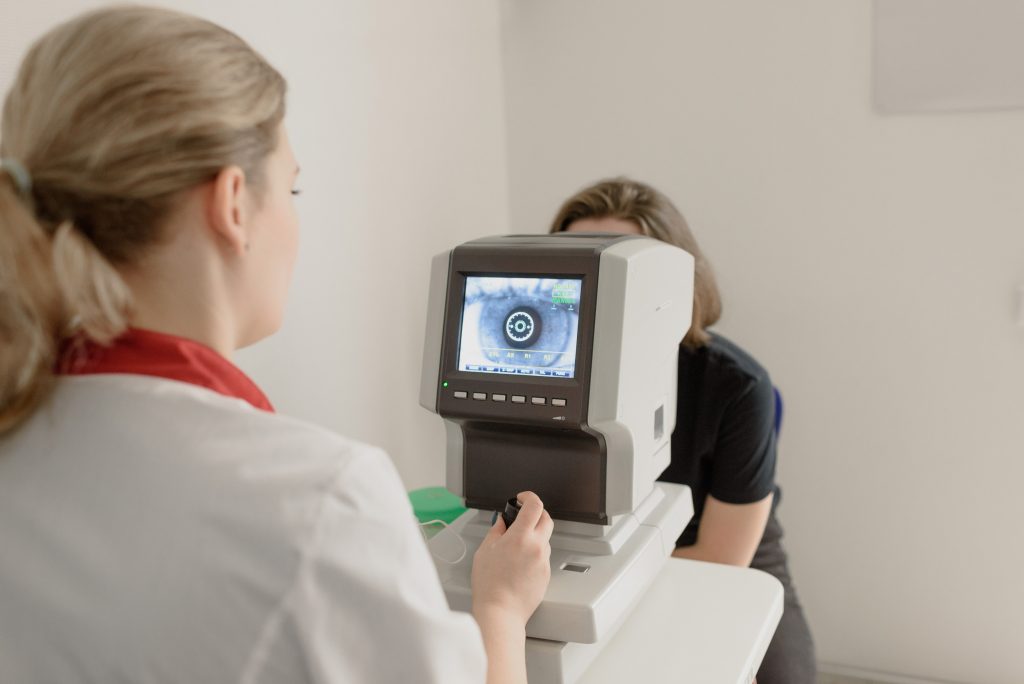 The Life-Changing Roles of Bulk Bill Optometrists in Melbourne