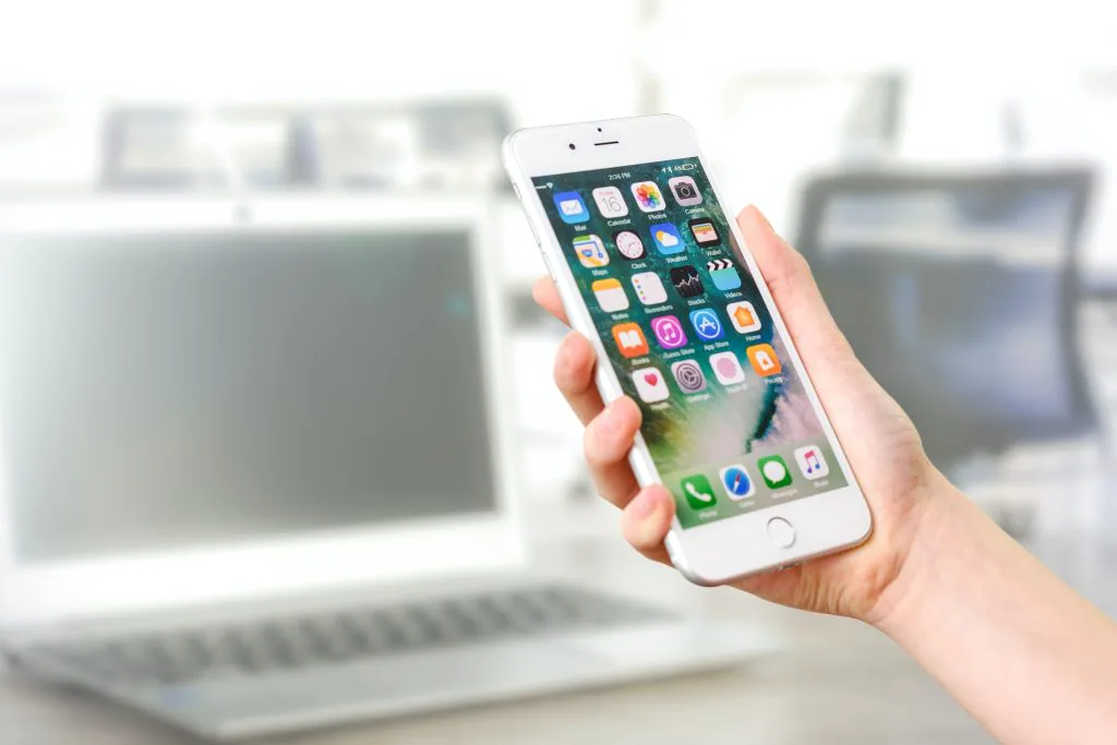 The Impact of Medication Management Apps on Patient-Doctor Communication