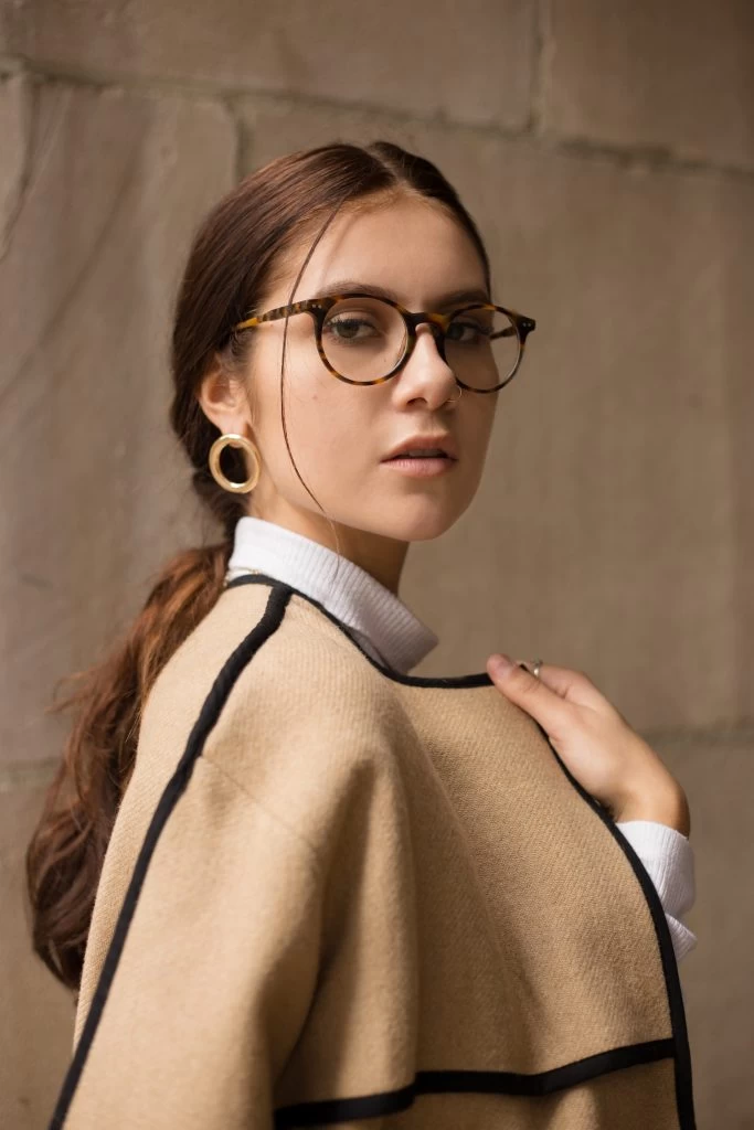 How to pick glasses that look good on your face