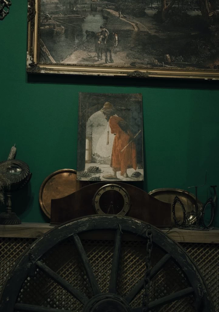 Office Decoration Ideas Using Albert Bierstadt’s Paintings