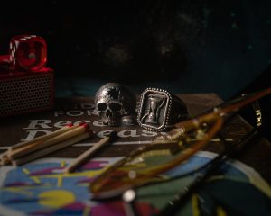 skull ring