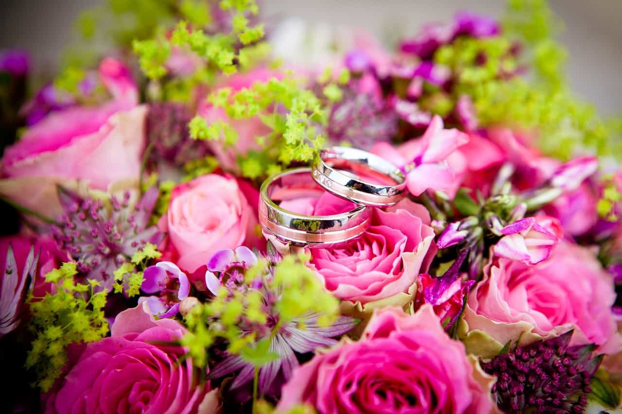 Which Men’s Wedding Band Works Best for Business?