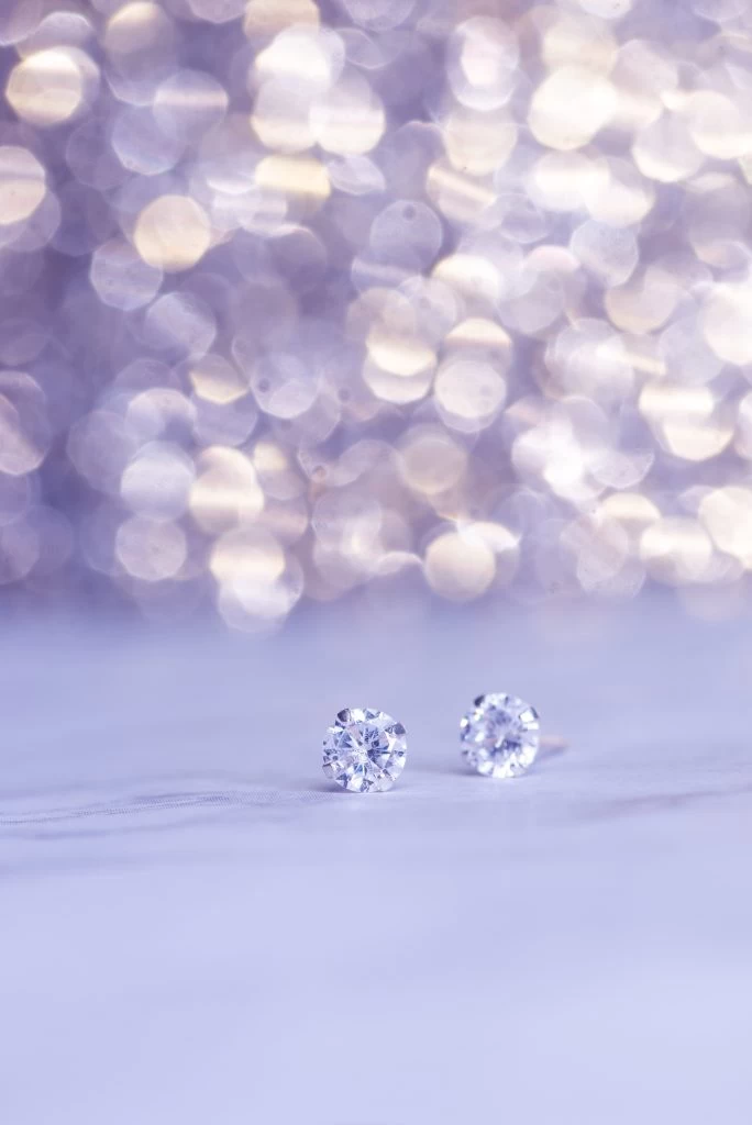VVS Diamonds and the 4Cs: Finding the Perfect Balance