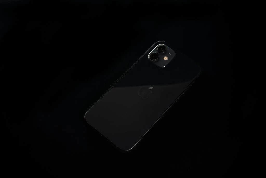 iPhone 12