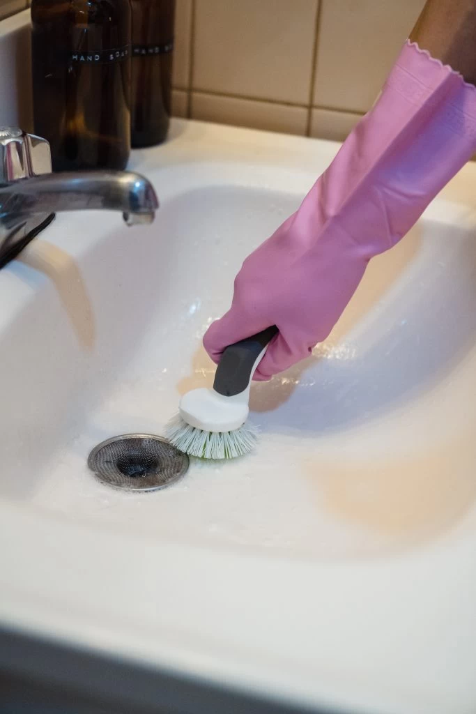 5 Myths About Drain Unblocking Services in North London