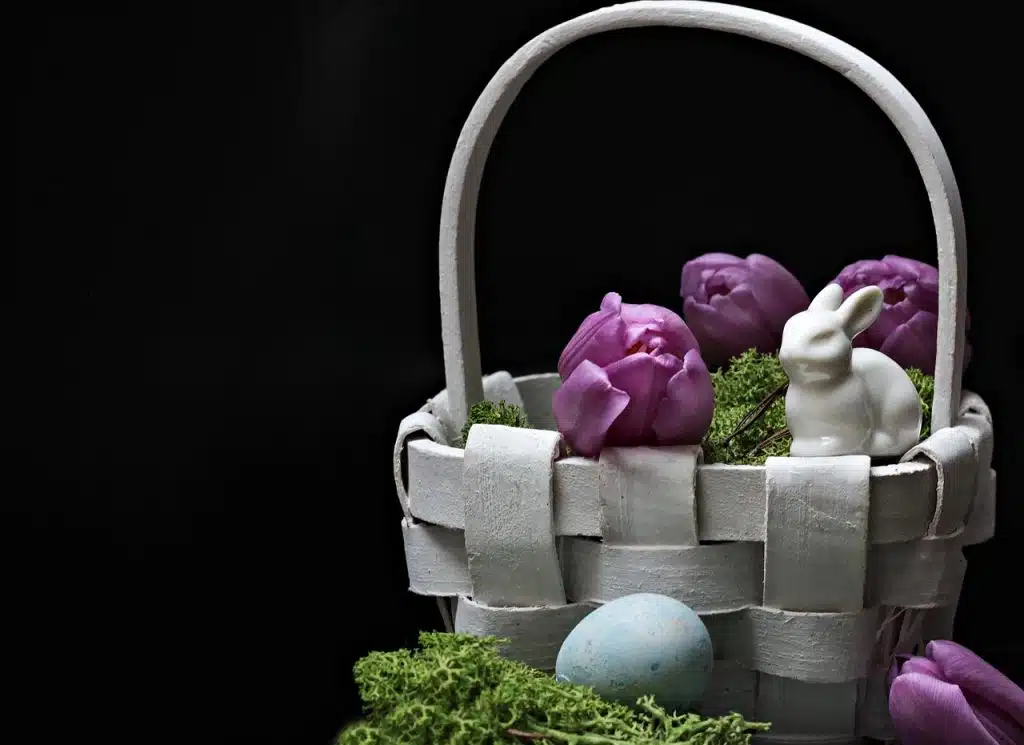 How To Craft Homemade Easter Baskets