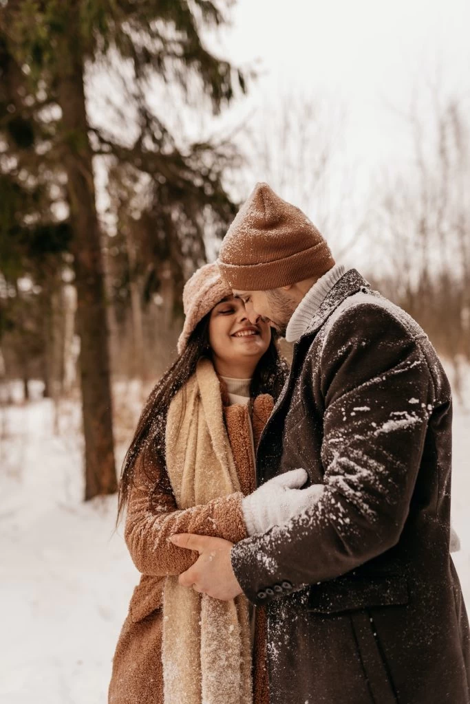 Creating Romantic Instagram Captions that Melt Hearts: Learn the Art of Crafting Heartfelt Captions