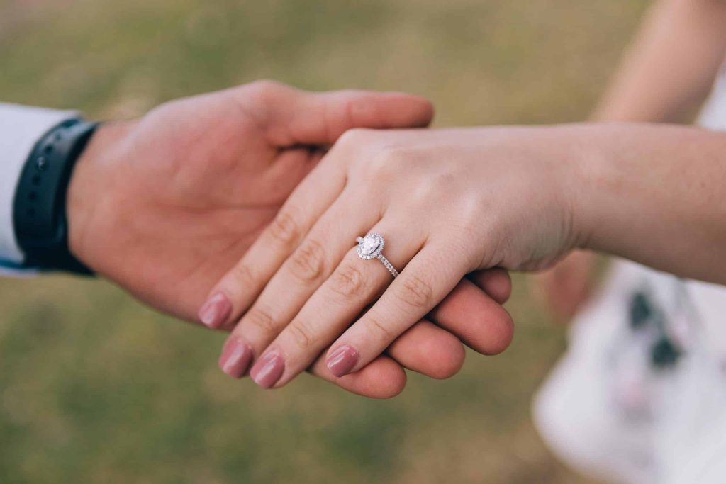 Modern vs. Traditional: Engagement Ring Trends Through the Ages
