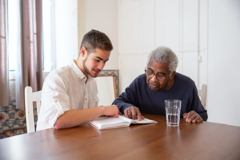 How Technology Helps in Changing Alzheimer’s and Memory Care in Elderly People