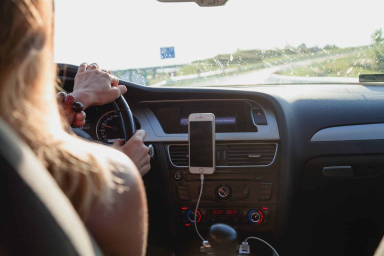 How to Deal With Uninsured or Underinsured Drivers After a Truck Accident