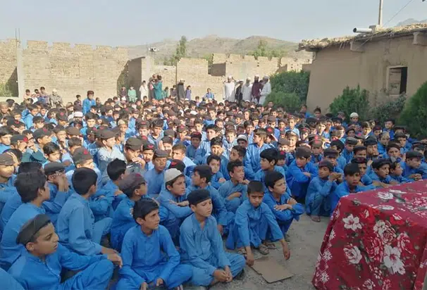 Afghan Children In school
