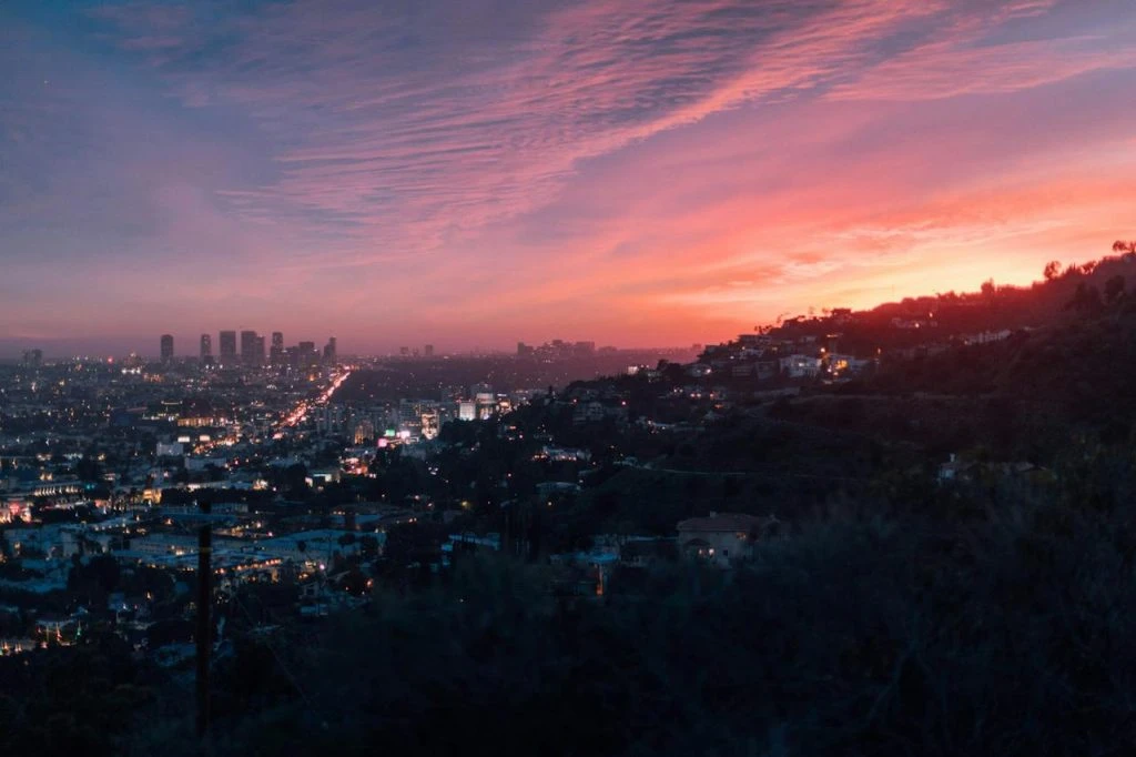 10 Reasons to Move to Los Angeles