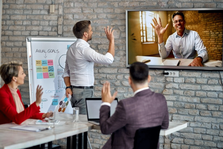 Synergies of Success: Unveiling the Power of Sales Trainingand Coaching Skills Webinars