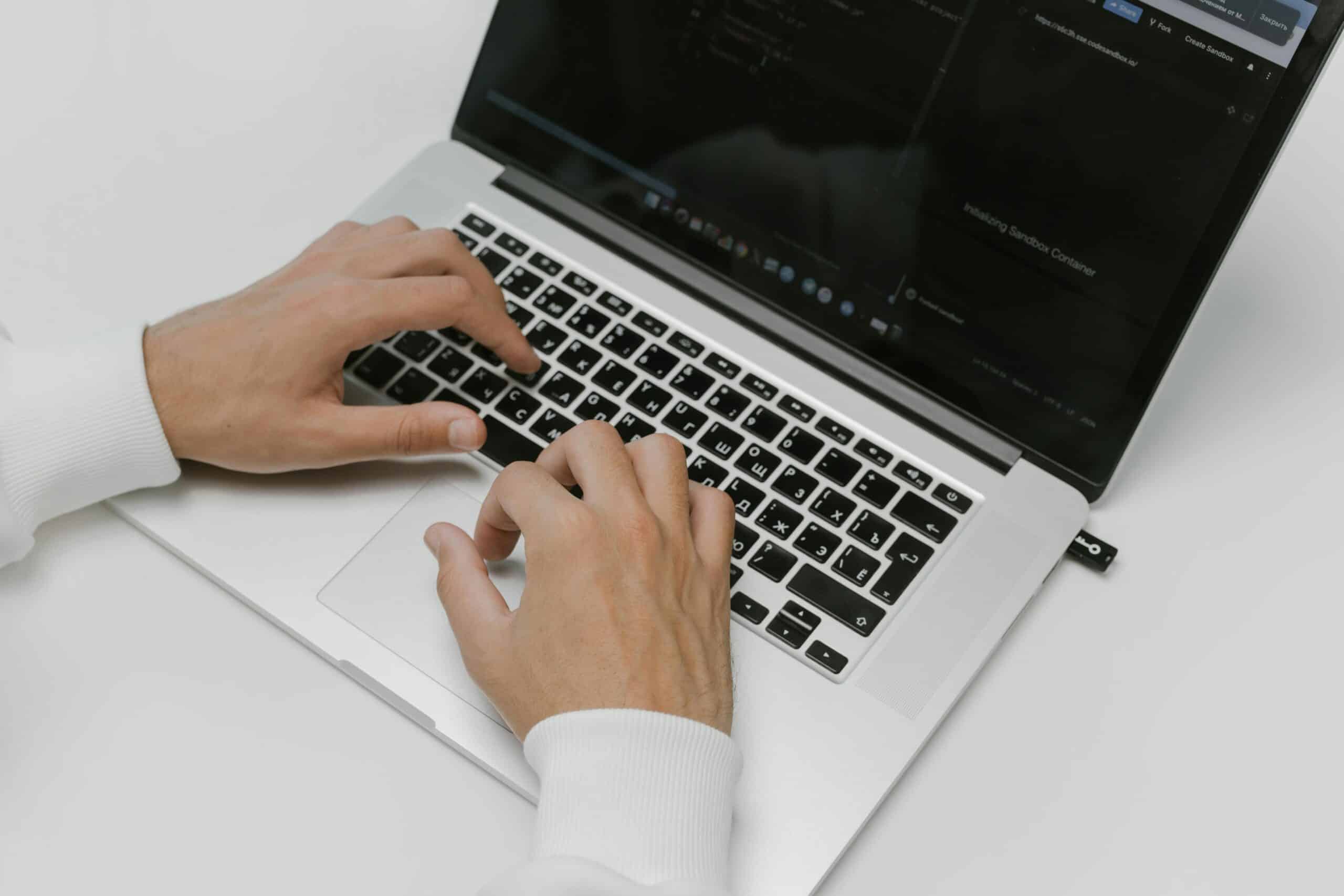 Troubleshooting Your Laptop Woes: From Software Glitches to Hardware Hiccups
