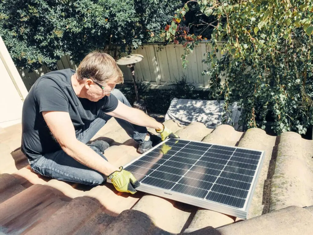 Boosting Solar Panel Output with Advanced Inverter Technology